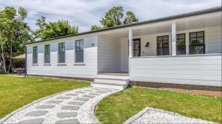 Renovated kitchen less than 2 miles to Beach! - Harwich - 1