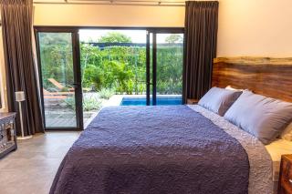 Casa Grande Espiritu steps to PG beach 5 BR, 7 beds - Playa Grande - 2