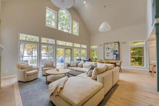 Spacious Cottage on Lake Michigan Stunning Views! - Muskegon - 4