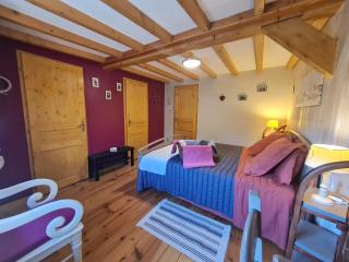 Chambre Familiale 4 Pers, 2ème Étage, Repas Traditionnels, Terrasse, Parking Hiver - FR-1-589-565 - Rochesson - 9