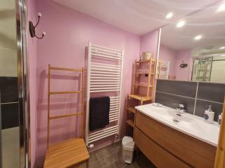 Chambre Familiale 4 Pers, 2ème Étage, Repas Traditionnels, Terrasse, Parking Hiver - FR-1-589-565 - Rochesson - 6