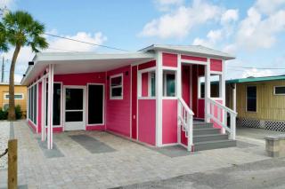 Sunrise Tiny Home - New&Cozy - 8