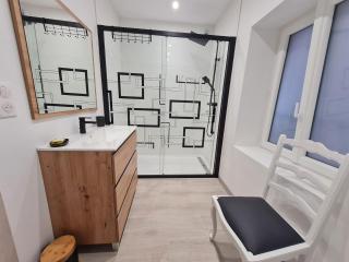 Maison familiale à Raon-l'Étape - 3 chambres, balcon sur rivière, proche commodités et activités - FR-1-589-594 - Raon-lʼÉtape - 1