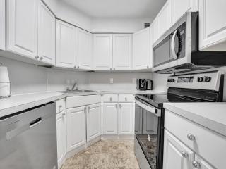 Cute Ocean View Condo Beach Service 1217 - Miami Beach - 1