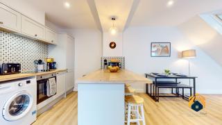 Stunning Flat 2 Apartment - 7