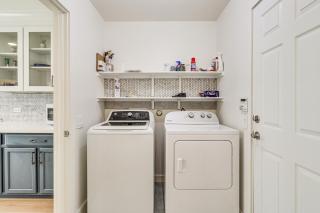 Centrally Located Austin Home with Private Patio! - Austin - 1