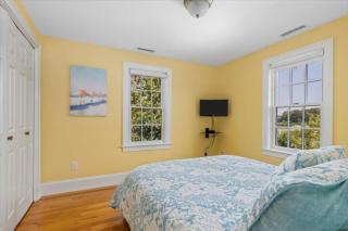 Sandcastle~outdoor kitchen, game room & more! - Chatham - 9