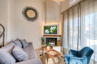 Deluxe Seaside Condo for 6 - 2