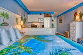 Absolutely Stunning! Newly Renovated King Suite with LED Fireplace - Landmark Resort 1030 - Myrtle Beach - 8