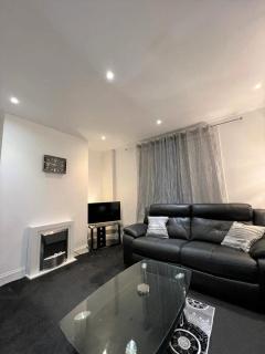Lovely 2 Bed Apt close to Silverburn Mall - 7