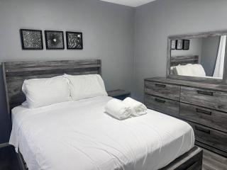 Stylish Escape 3 Beds 4mins Newark EWR/NYC Downtow - 1