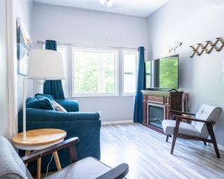 Tribesman #6 - Peetz Place - near Silver Dollar City - 5