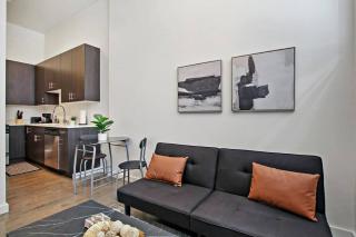 1BR Adorable Apt with In-unit Laundry - Lake 206 rep - 4