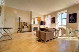 ALC - FF49 - 6 min Palais - beaches - 2