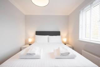 Space Apartments - 3 Bed House Broomfield Chelmsford - Chelmsford - 8