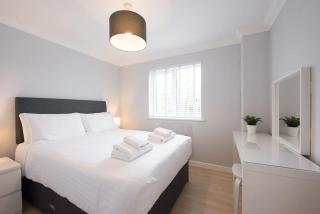 Space Apartments - 3 Bed House Broomfield Chelmsford - Chelmsford - 3