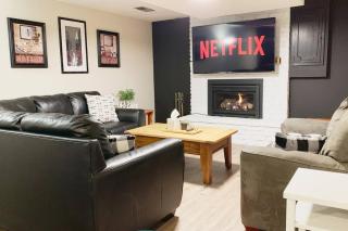 King Beds, Sleeps 11, *Entertainment Included!* - Burnsville - 7