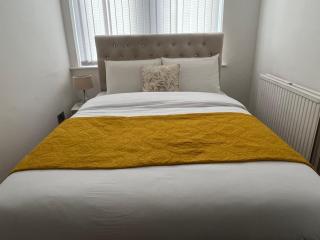 Charming 1 bedroom Apartment In The Heart Of Manchester Close to Manchester City Centre And Etihad Stadium - 8