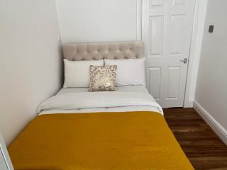 Charming 1 bedroom Apartment In The Heart Of Manchester Close to Manchester City Centre And Etihad Stadium - 6