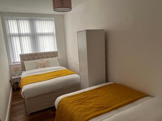 Charming 1 bedroom Apartment In The Heart Of Manchester Close to Manchester City Centre And Etihad Stadium - 5