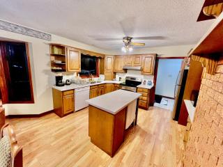 Luxury 2BR home in Newmarket - 1