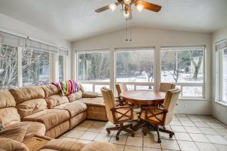 Pet-Friendly Pinehurst Home Hike, Bike and Ski! - Kellogg - 8