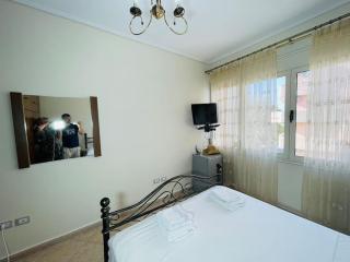 Llazari's Apartment - Vlora - 9