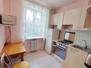 Apartment on Peremogy Square - 7