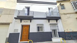 Don Roman Suites en pleno centro by Sanlúcar Housing - Sanlúcar de Barrameda - 3