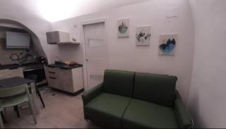 Casa MaLù 17 Cin I T 0 7 1 0 3 3 B 4 0 0 0 8 8 3 3 2 - 3