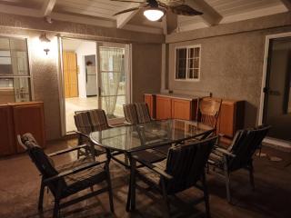 Casa De Packages for 6 people 2BD 3BA, 8 people 3BD 3BA, 10 people 3BD 4BA,12 people 4BD 4BA - Thousand Oaks - 7