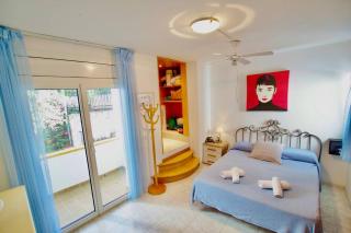 V&V LLORET- Villa Aurora - 2