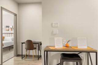 Westgate CozySuites by stadium w pool 3 - Glendale - 1