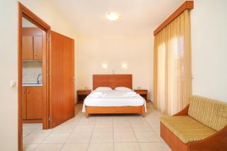Ladikas apartments - Chrisi Ammoudia - 3