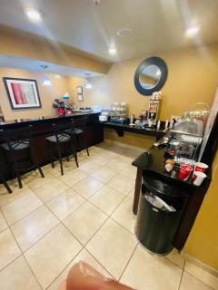 Travelodge by Wyndham Steele - 3