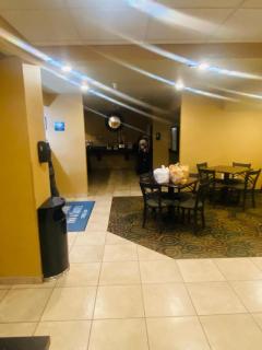 Travelodge by Wyndham Steele - 2