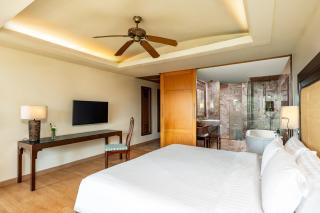 Centara Grand Beach Resort Phuket - SHA Plus - Strand Karon - 8