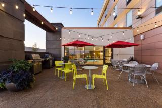 Home2 Suites by Hilton Fargo - Fargo - 4