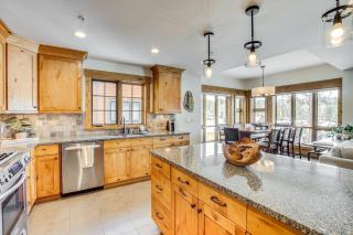 Suncadia Resort Condo with Seasonal Pool Access! - Cle Elum - 3