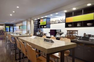 Home2 Suites by Hilton Biloxi/North/D'Iberville - Biloxi - 2