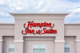 Hampton Inn & Suites Greensboro/Coliseum Area - Greensboro - 7
