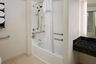 Homewood Suites by Hilton Hartford-Farmington - Farmington - 1