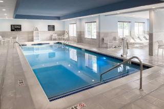Hampton Inn & Suites - Cape Cod / West Yarmouth - West Yarmouth - 6