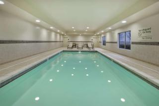 Hampton Inn & Suites Wichita-Northeast - Wichita - 6
