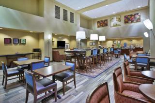 Hampton Inn & Suites Wichita-Northeast - Wichita - 5