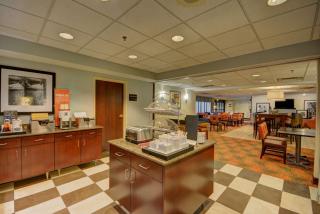 Hampton Inn by Hilton Indianapolis-South - Southport - 1