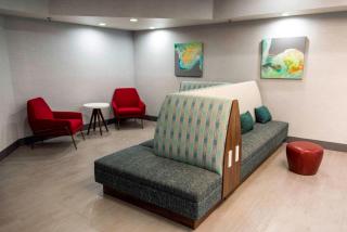 Hampton Inn Kinston - Kinston - 3