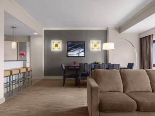 DoubleTree by Hilton Fort Lee/George Washington Bridge - 3
