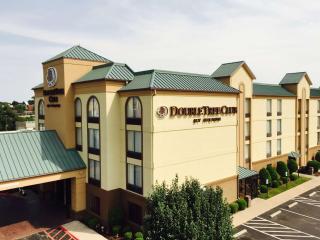 DoubleTree by Hilton Springdale - Springdale - 9