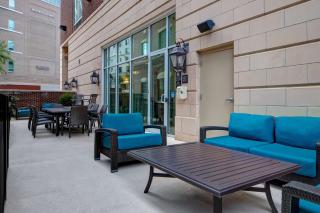 Hampton Inn & Suites Greenville-Downtown-Riverplace - Greenville - 3